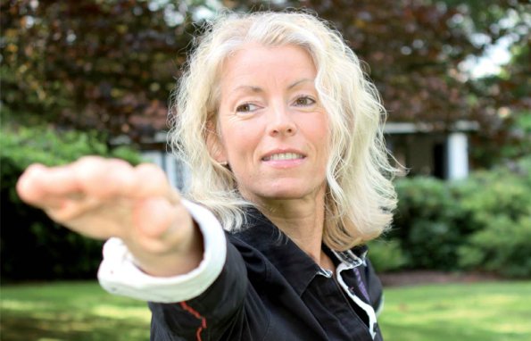 Yogalehrerin Ilka Trey gelangt mit Yoga-Übungen zur großen Entspannung